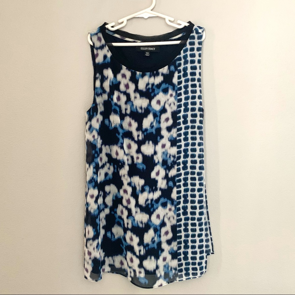 XS Blue and black floral women’s Tank. Brand: Ellen Tracy.